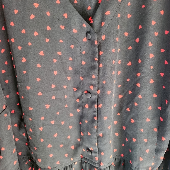 Candie's Top - Picture 4 of 10